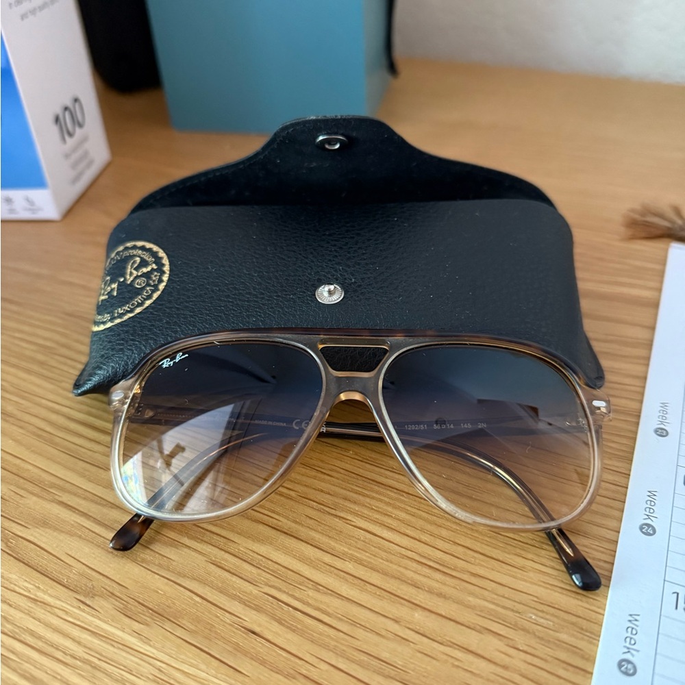 Ray-Ban Bill